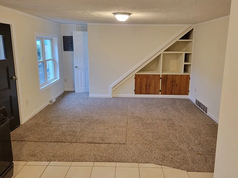 215 Cherry St — Photo 5