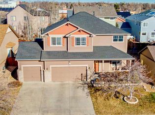 9643 W 14th Ave, Lakewood, CO 80215