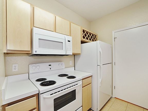 5th image of 8513 Lucuya Way