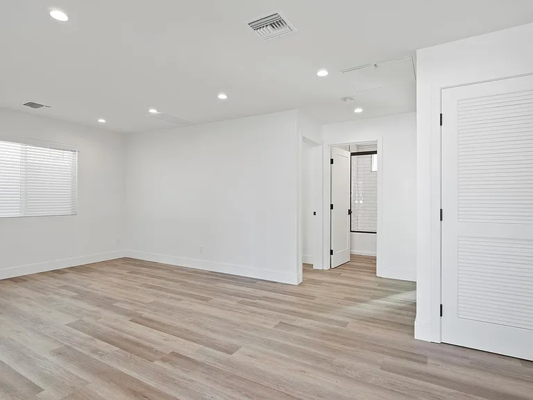 6922 Shadygrove St — Photo 5