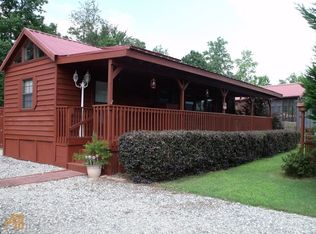 125 Stag Leap Dr, Cleveland, GA 30528