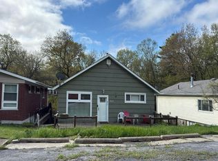7419 Maple Ave, Gary, IN 46403