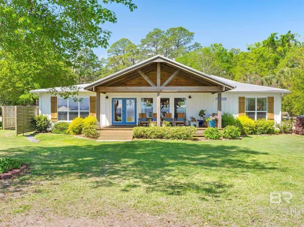 7047 Bay Rd, Mobile, AL 36605