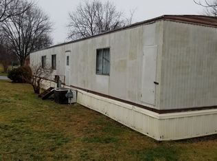 8 Cherry Ln, Carlisle, PA
