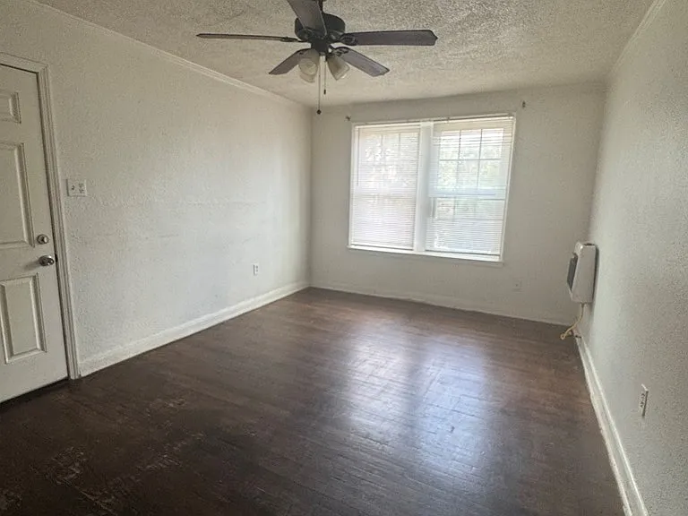 1210 W Texas Ave #15 — Photo 8