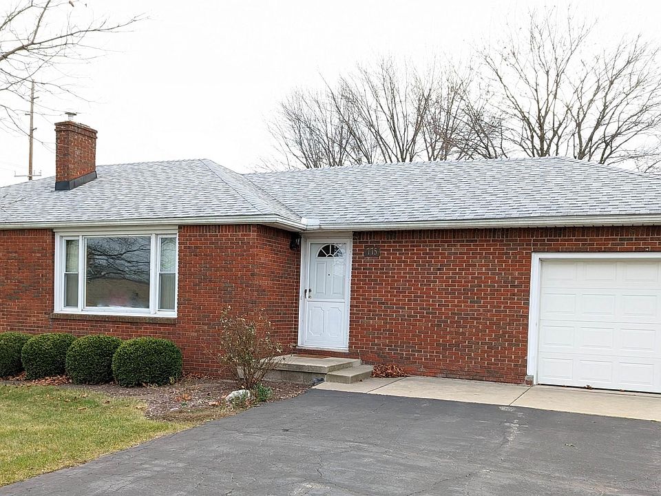 1st image of 775 Stewart Rd