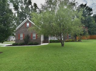 201 Token Ct, New Bern, NC 28560