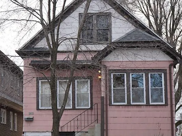 1035 South 33rd STREET, Milwaukee, WI 53215