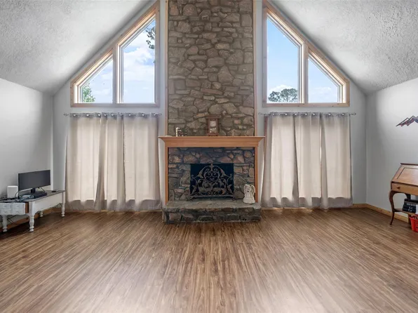 16118 York Minster Dr, Spring, TX 77379