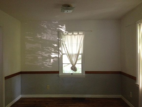 5th image of 1507 E Hunter Ave