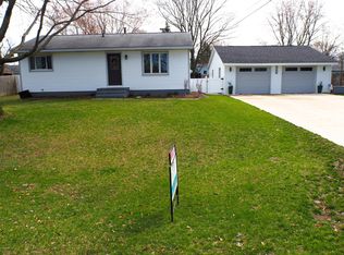 4193 Sandy Dr, Dorr, MI 49323
