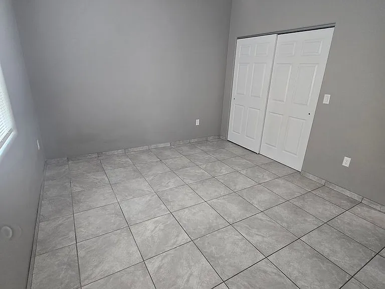 1013 E 36th St #2 — Photo 21