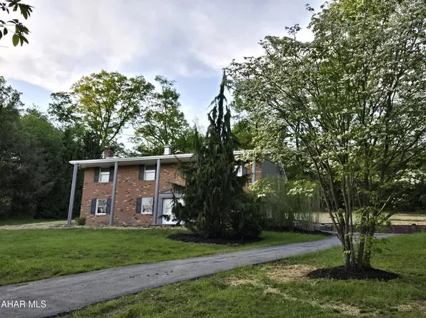 440 Catfish Rd, Duncansville, PA 16635