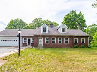 111 Hudson Rd, Bolton, MA 01740
