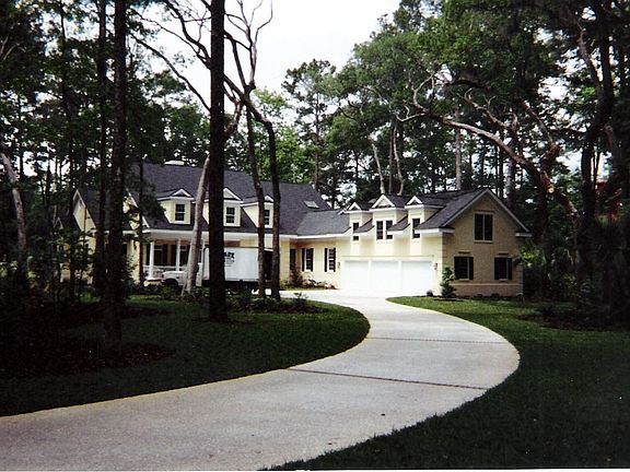 Again, lot location is just to the left.  Home shown here is the neighbor