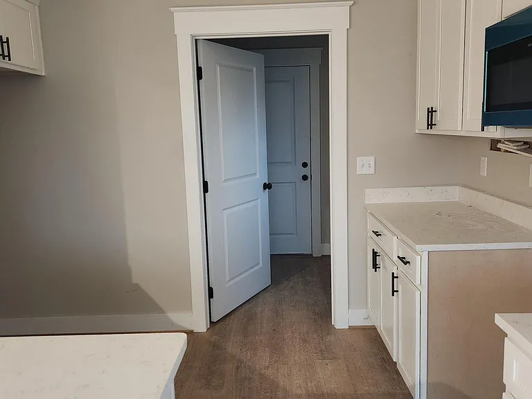 1778 Eagle Dr — Photo 4
