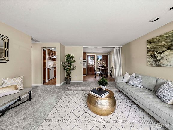 3rd image of 8605 Haviland Avenue SW