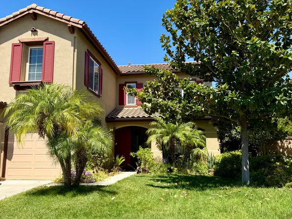 37121 Edgemont Dr, Murrieta, CA 92563
