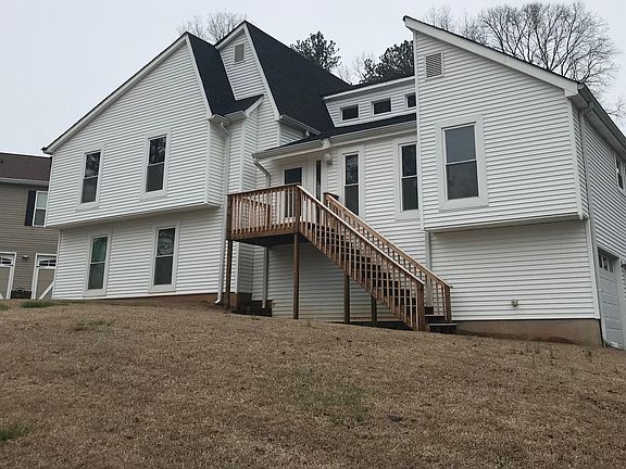 2nd image of 6598 Oakwood Dr
