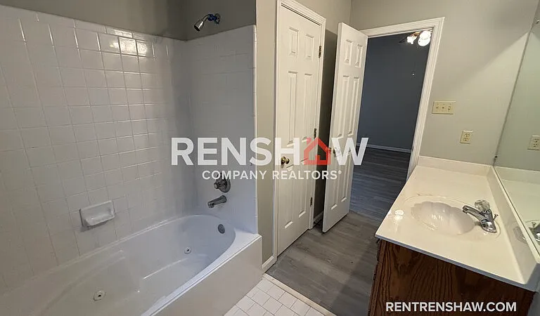 4198 Meadow Valley Dr E — Photo 15