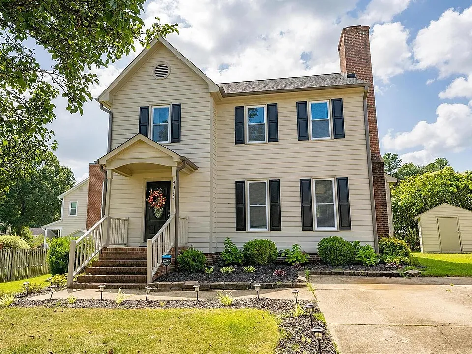 4312 Dyer Ct