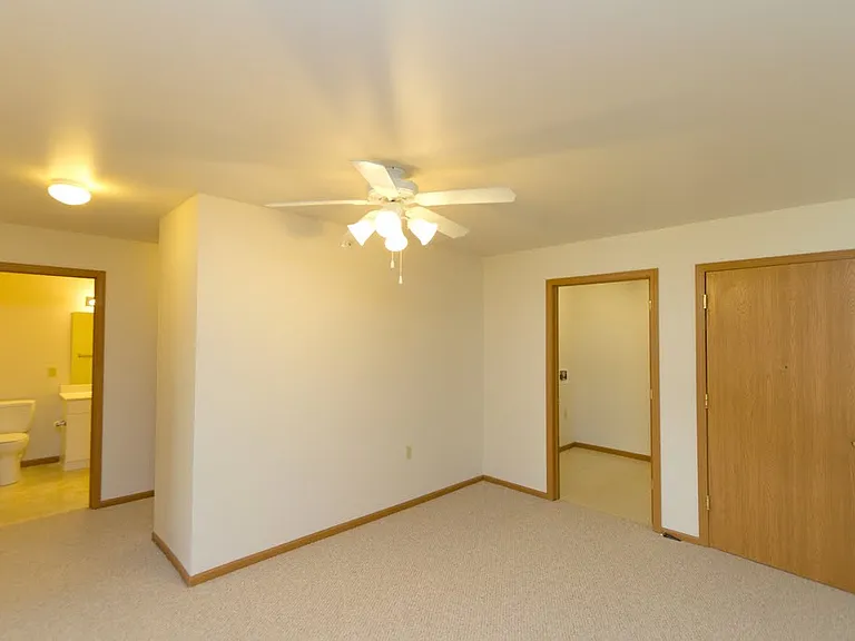 3953 S Prairie Hill Ln — Photo 9