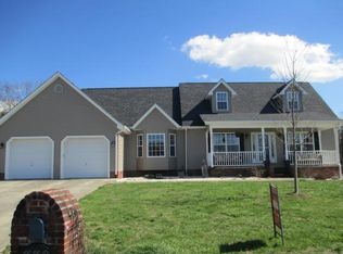 332 Wiltshire Dr, Gray, TN 37615