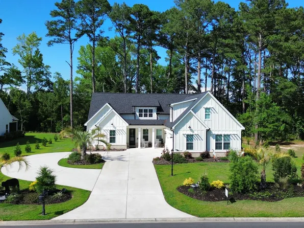 1220 N Middleton Drive NW, Calabash, NC 28467