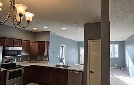4th image of 2906 Morallion Dr #1