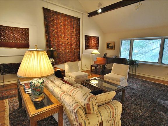 5th image of 3140 N Martadale Dr