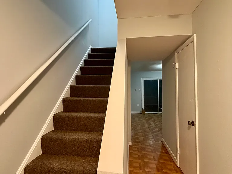 1003 Marsden Ct — Photo 8