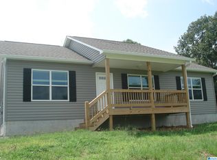 1020 Holt Cir, Hayden, AL 35079