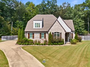 217 Brookshire Ct, Auburn, AL 36832
