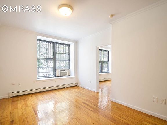 2nd image of 220 W 111th St APT 1A