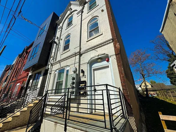 1712 N Marshall St, Philadelphia, PA 19122