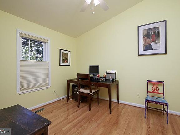 4th image of 9312 Vineyard Haven Dr