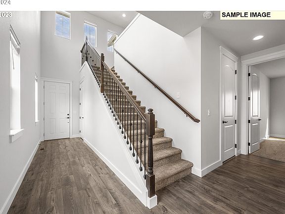 2nd image of 13514 NE 115th Cir