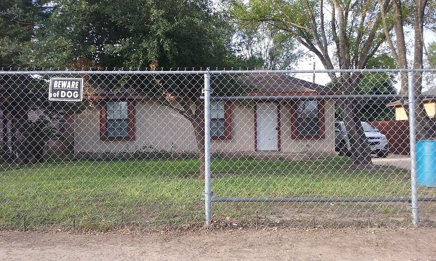 1st image of 718 W Eisenhower Ave