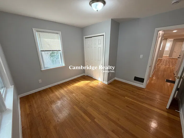 308 Summer St #1-R — Photo 16