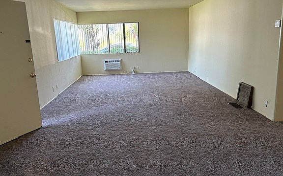 4th image of 1646 Amberwood Dr