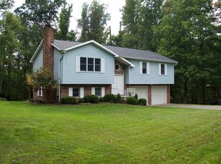 1532 Bloody Run Rd, Morgantown, WV 26508