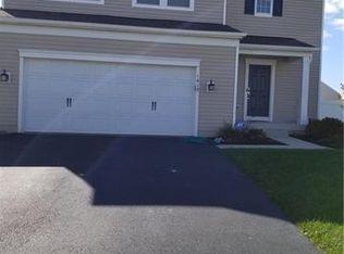 1410 Buck Hill Ln, Breinigsville, PA 18031