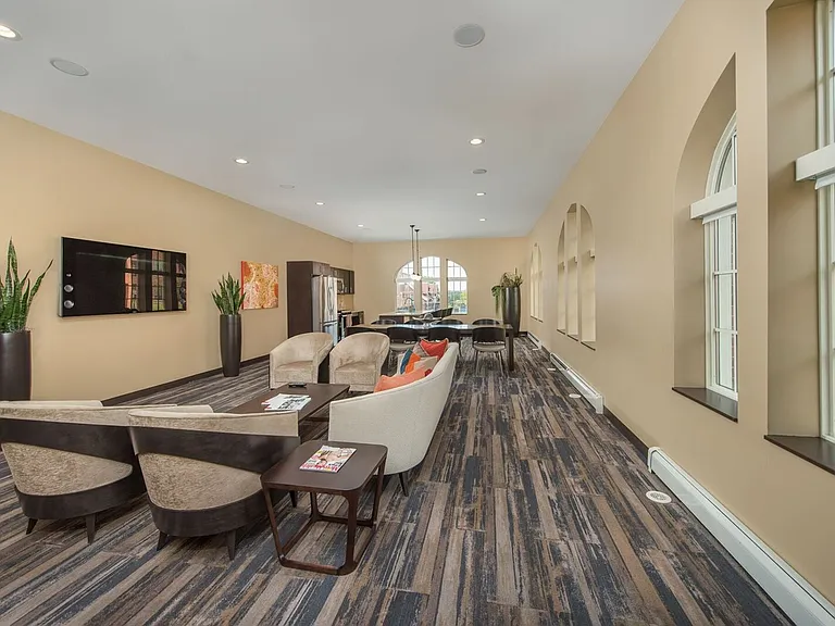 Echelon Apartments at Innovation Campus — Photo 18