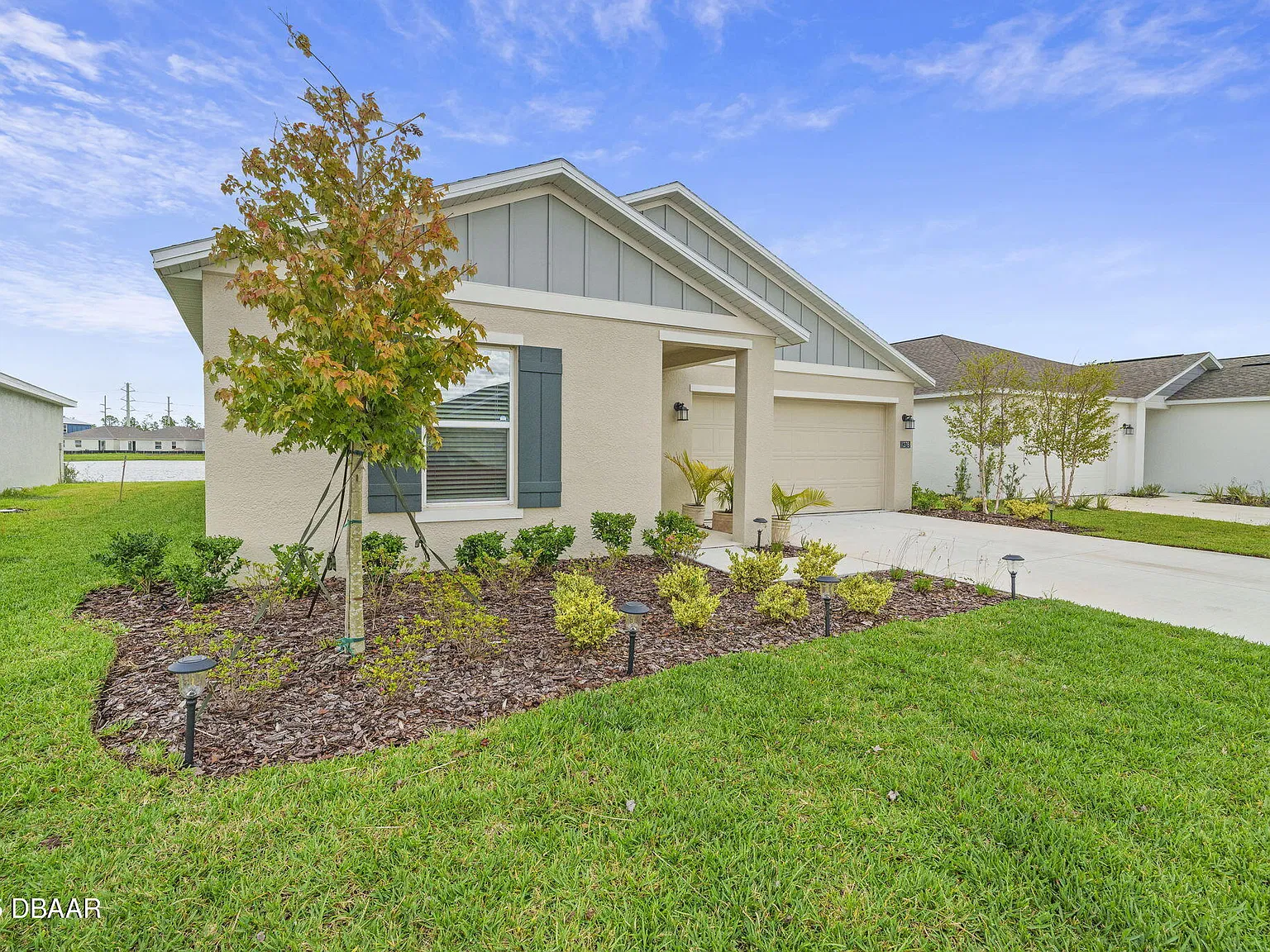 3 bed, 2.0 bath, 1486 sqft, $2,300 — Photo 3