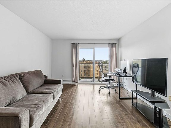 4th image of 103 Gorge Rd E #509