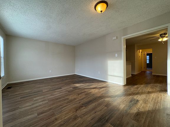 3rd image of 42 Burlington Ct #42