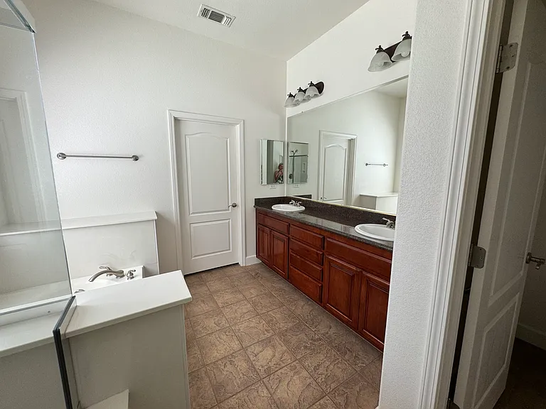7729 Briarberry Way — Photo 24