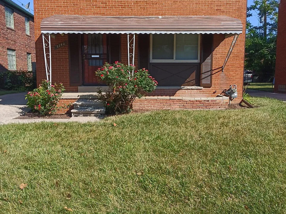 3750 W Buena Vista St