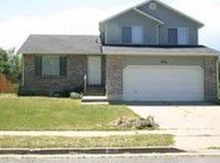 396 S 925 E, Layton, UT 84041