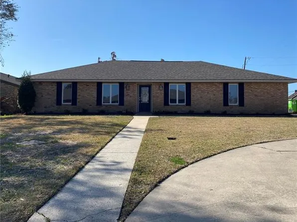 1441 Waverly St, Lake Charles, LA 70605